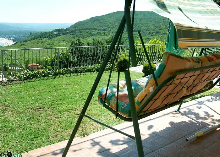 Puma Feriehus Balchik